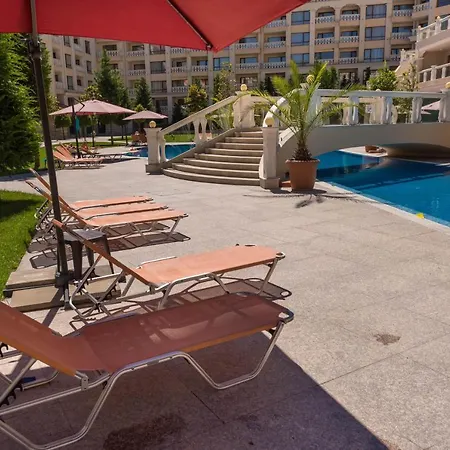 Διαμέρισμα Blue Lagoon Seafront *