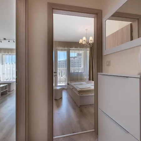 Blue Lagoon Seafront * Warna