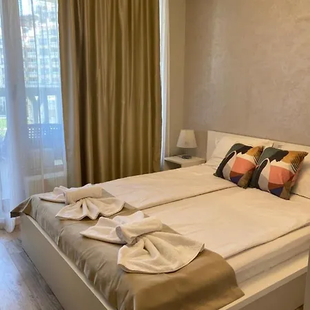 Blue Lagoon Seafront Apartment