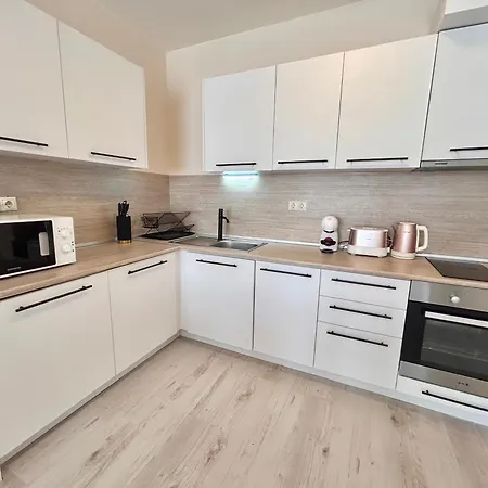 Apartment Blue Lagoon Seafront