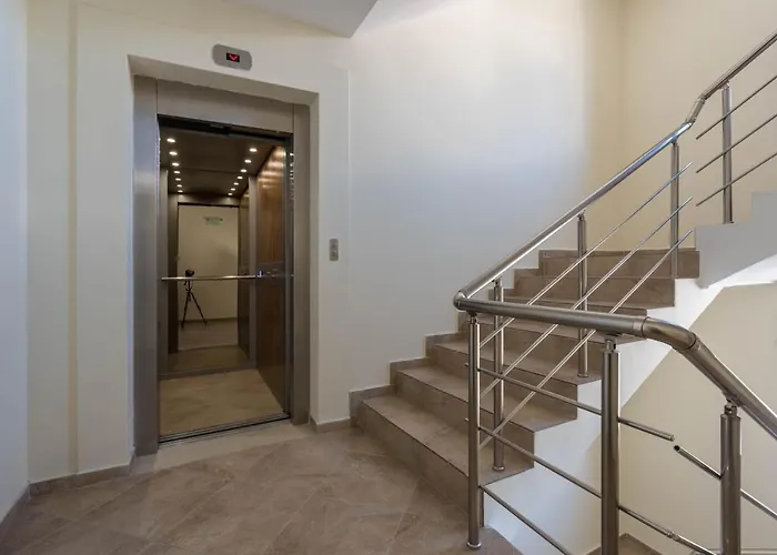 Blue Lagoon Seafront Warna