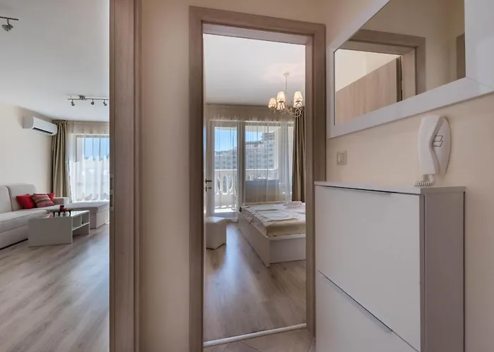 Blue Lagoon Seafront * Warna