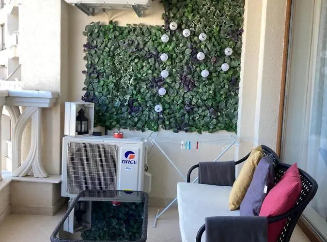 Blue Lagoon Seafront * Warna